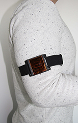 Measurement device affixed on the upper arm. Credit:  Lukas Bereuter
