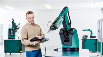'All-arounder' industrial robotic arm to improve pick and place applications
