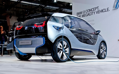 The BMW i3 features a carbon fiber body and a $33,000 price tag. Image source: BMW
