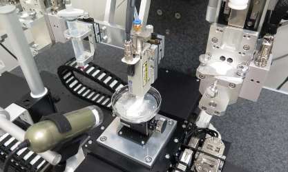 Bioprinting system builds a jaw bone fragment. Image source: Wake Forest Institute for Regenerative Medicine.