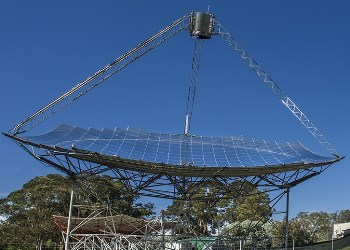 The ANU solar thermal dish. Image source: Stuart Hay, ANU