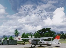 The 1991 Mount Pinatubo eruption temporarily cooled the planet and caused sea levels to drop. Image credit: NASA.