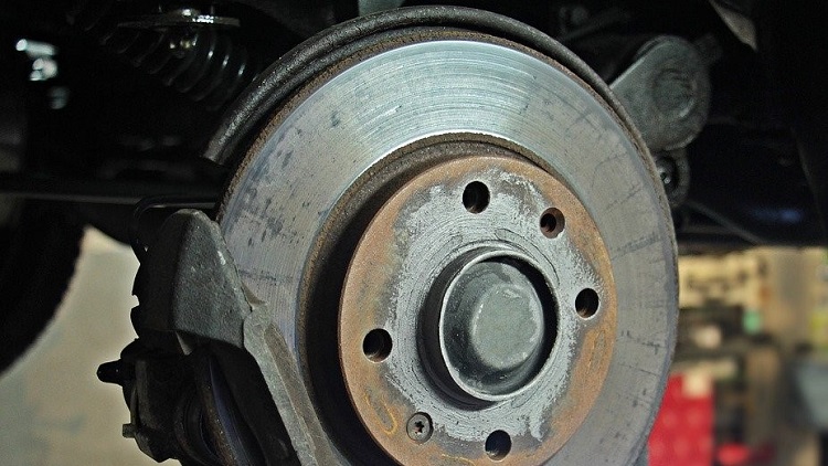 Mechanical and non-contact braking systems: Types, operation and repair
