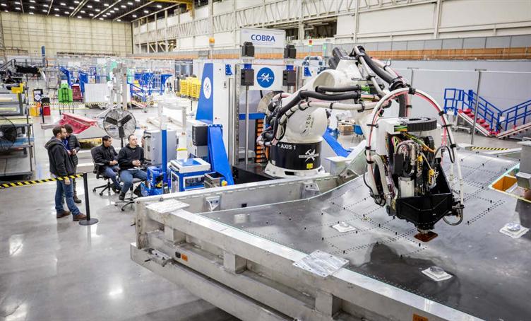 Lockheed Martin debuts robotically-driven manufacturing facility