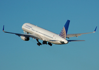 The new standards are most stringent where they will have the greatest impact: larger aircraft. Image credit: Pixabay.