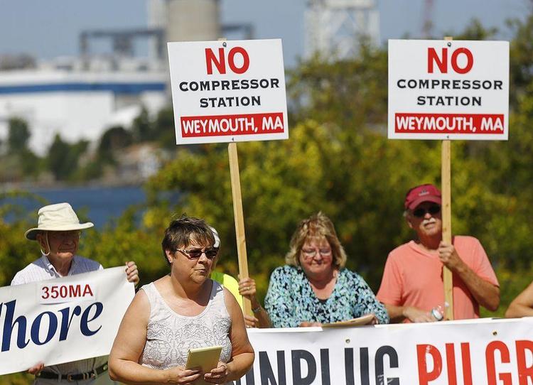 Local residents protest against the compressor facility in Weymouth. Source: FRRACS