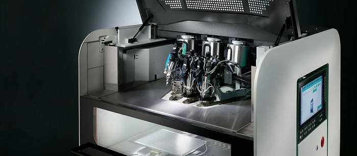 The Freeformer 750-3X has three discharge units and produces functional components that can be additively loaded. Source: Arburg.