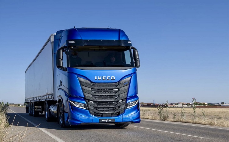 Plus and Iveco to develop self-driving trucks for China