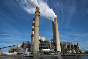 The membrane could yield more efficient ways of separating CO2 from power plant exhaust. Image credit: Pixabay.