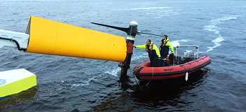 The platform features the ability to lift the SITs out of the water for easier maintenance. Source: Sustainable Marine Energy