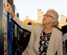EPA Administrator Gina McCarthy tours a display of products using safer alternatives to HFCs. Image credit: EPA.