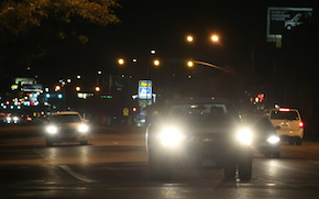 About half of traffic deaths occur in dark, dawn or dusk conditions. Image credit: Pixabay.