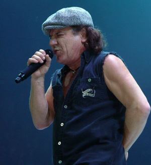 Brian Johnson of AC/DC had to stop performing in early 2016 due to hearing loss. A recent development from Asius could help him return to the stage. Image source: Wikimedia
