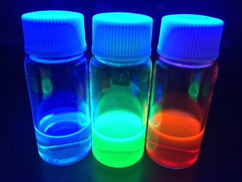 Perovskite quantum dots under UV light. Source: Fuji Pigment