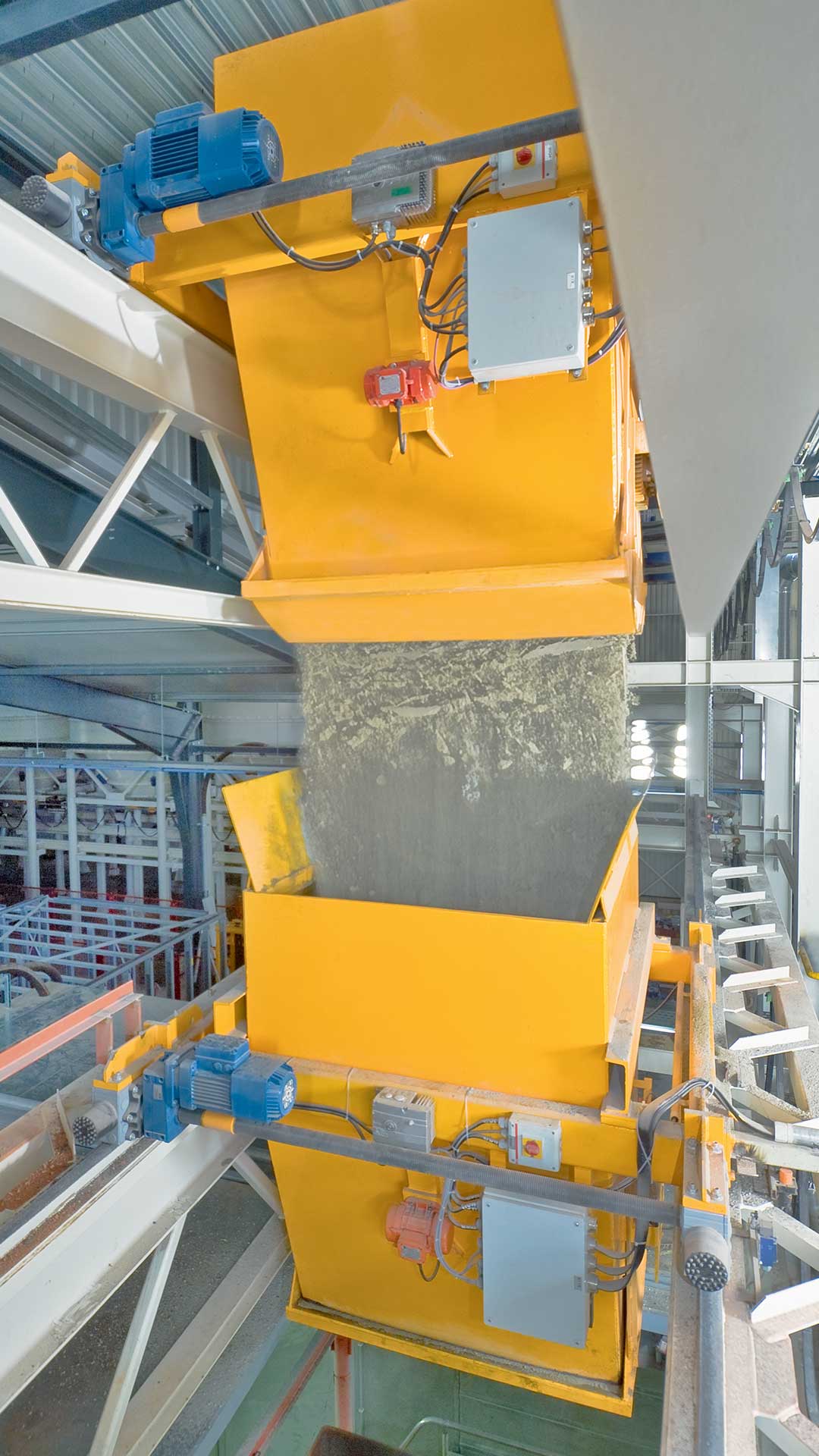 Figure 10: Working with one supplier to source a driven wheel system ensures the components are all engineered to work together. Source: Demag
