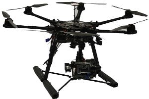 This six-rotor machine comes equipped with a zoom-capable high-definition camera. 