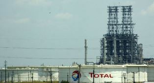 Total Petrochemicals & Refining to begin front-end engineering and design work for a second integrated steam cracker at its Port Arthur, Texas, complex