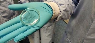 The patch is fabricated with a medical-grade polymer and coated with a mesh of polypyrrole, an electroconductive polymer. Source: Trinity College Dublin