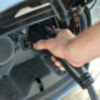All-electric battery vehicles may offer a more affordable way to reduce carbon dioxide emissions than hydrogen-powered cars.