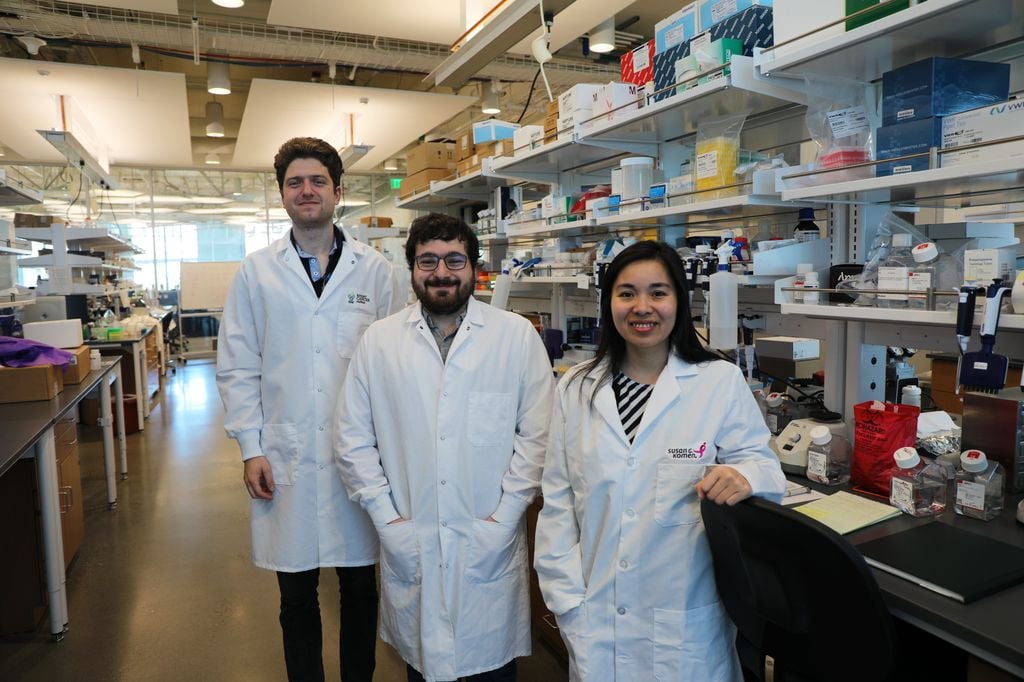 Rowan Callahan, Elias Spiliotopoulos, and Thuy Ngo, Ph.D, at the lab at OHSU Knight Cancer Research Center. Source: OHSU/Christine Torres Hicks