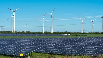 Renewable energy greens the US grid