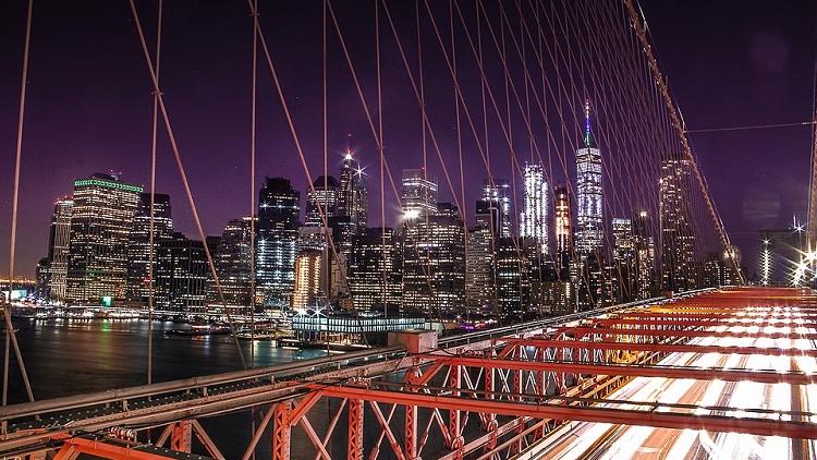 Studies suggest that 70% of carbon emissions in New York City are attributable to buildings. Source: Akashgrana25 / CC BY-SA 4.0