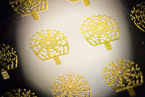 The original sensor fabrication process involved 10 steps, five of which had to take place in a clean room. Image credit: Jacobs School of Engineering.