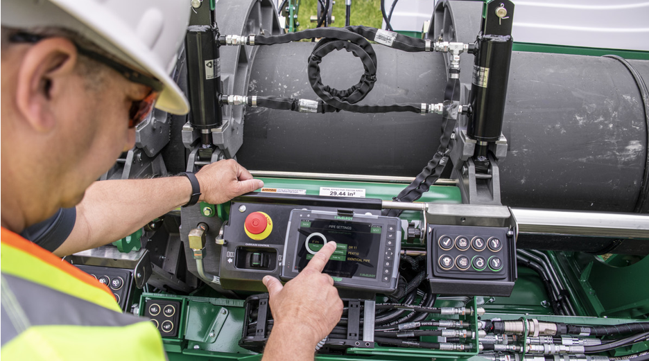 Figure 1: At the center of McElroy&rsquo;s digital ecosystem is the DataLogger 7, a powerful and ruggedized tablet designed to meet the unique needs of each fusion job. Source: McElroy Manufacturing