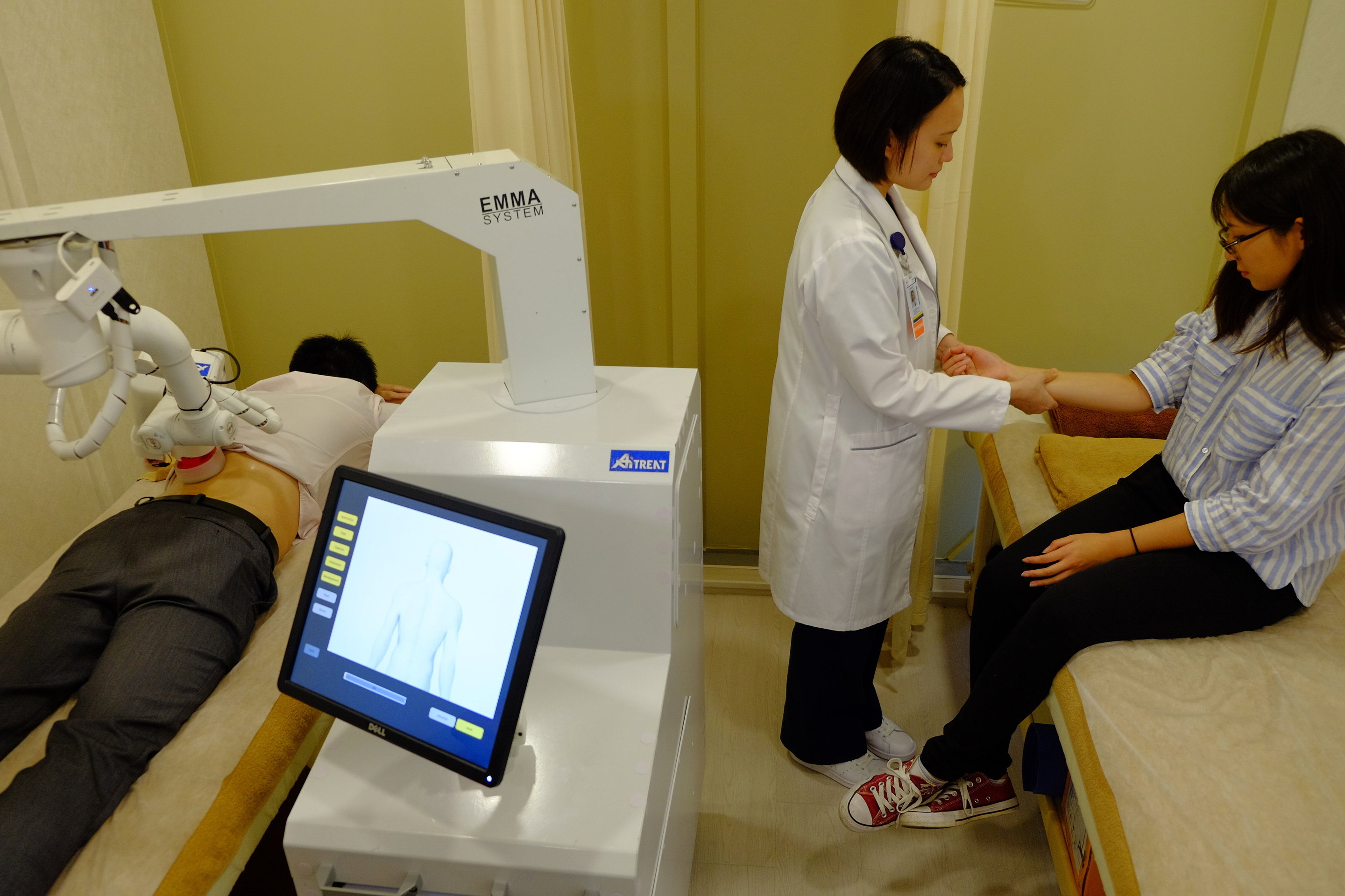 Debut Of Robotic Masseuse In Singapore Engineering360