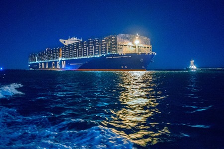 The Benjamin Franklin arriving at the Port of Los Angeles in December 2015. Credit: Port of Los Angeles