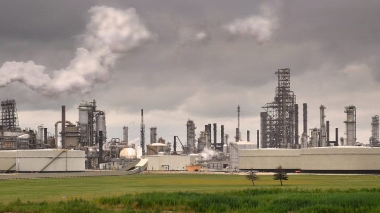 Can amine-based carbon capture lead refineries to carbon-neutral operations?