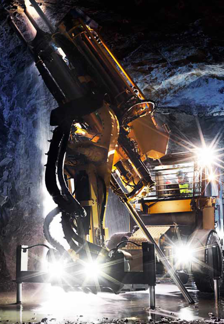 The primary application of R50TC/R56TC hoses are large mobile hydraulic equipment. Source: Parker Hannifin