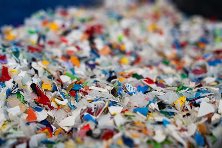 How to recycle polymer waste