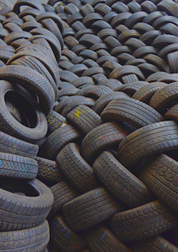 50 million tires are discarded in the UK each year. Image credit: Pixabay.