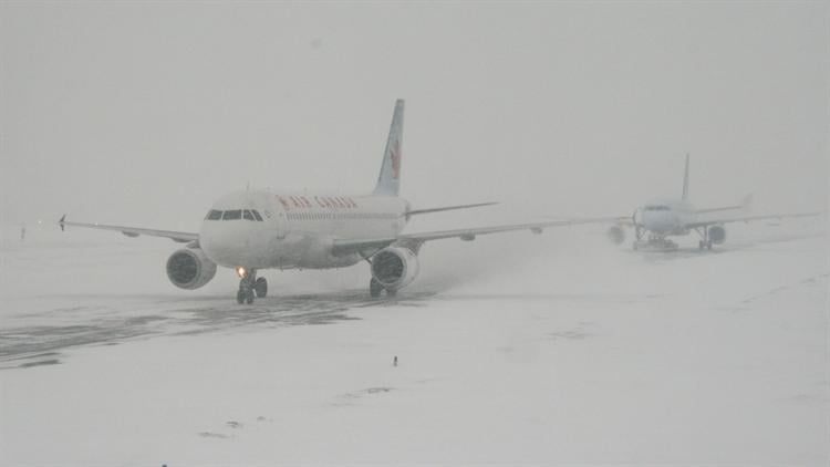 Heated runways could end airport snow delays