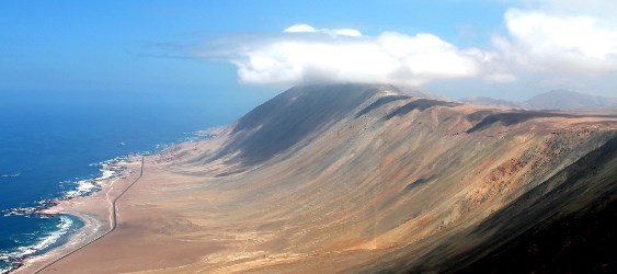 Cliffs close to the ocean contain surface depressions suited to water storage. Image credit: Valhalla.image