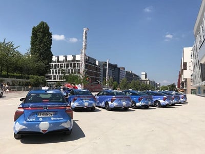 Figure 1: Air Liquide powers Paris’ hydrogen-powered taxi fleet and anticipates doing the same in China. Source: Air Liquide