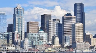 Downtown Seattle skyline from Elliott Bay. Source: Joe Mabel/CC BY-SA 4.0