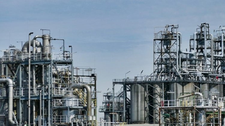 Modular refineries: Agile infrastructure for an uncertain oil and gas future
