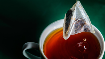Tea leaves and mussels inspire new eco-friendly bio-adhesive