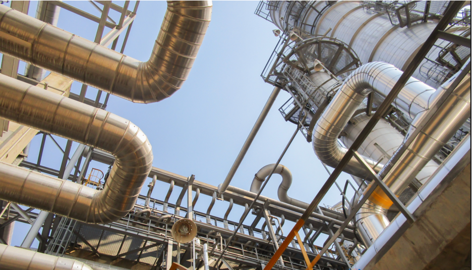 Figure 3: Steam stripping is an economic method of cleaning up plant wastewater streams. Source: iStock
