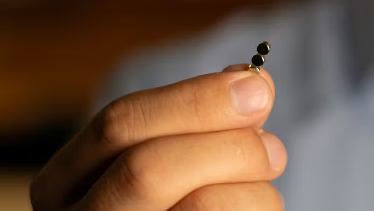 Tiny robot tools powered by magnets could one day do brain surgery without cutting open the skull