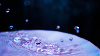 New microrobot harnesses magnets to manipulate droplets with unprecedented speed and precision