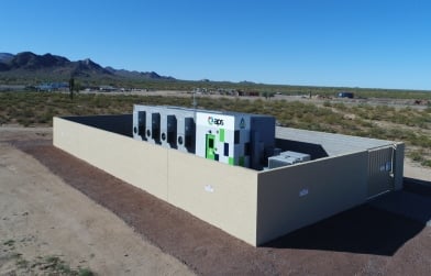 Battery storage deployment in the Arizona desert. Credit: APS
