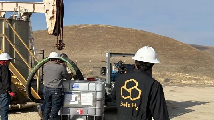Microbes minimize hydrogen costs at depleted oil fields