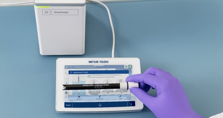 Smart digital sensor displaying diagnostic capabilities to ensure reliable and reproducible results. Source: METTLER TOLEDO